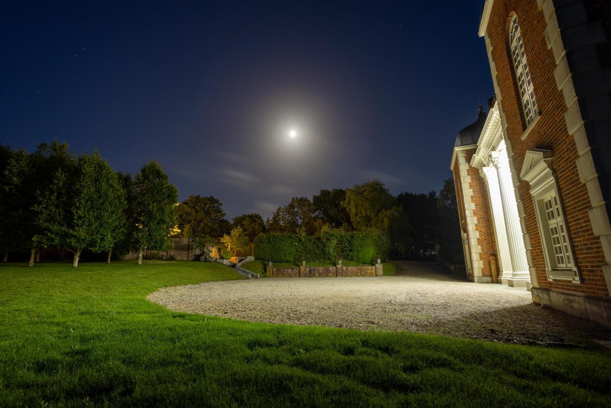 Eastwood Observatory: 12 Bedrooms, Swimming Pool And Tennis Court Hailsham Exterior foto